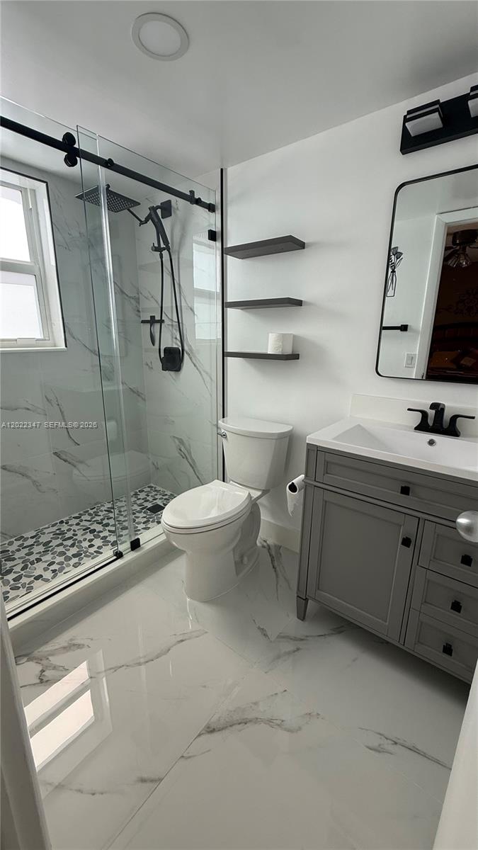 1725 W 60th Street