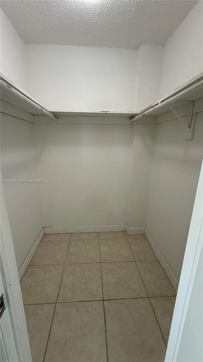 1725 W 60th Street