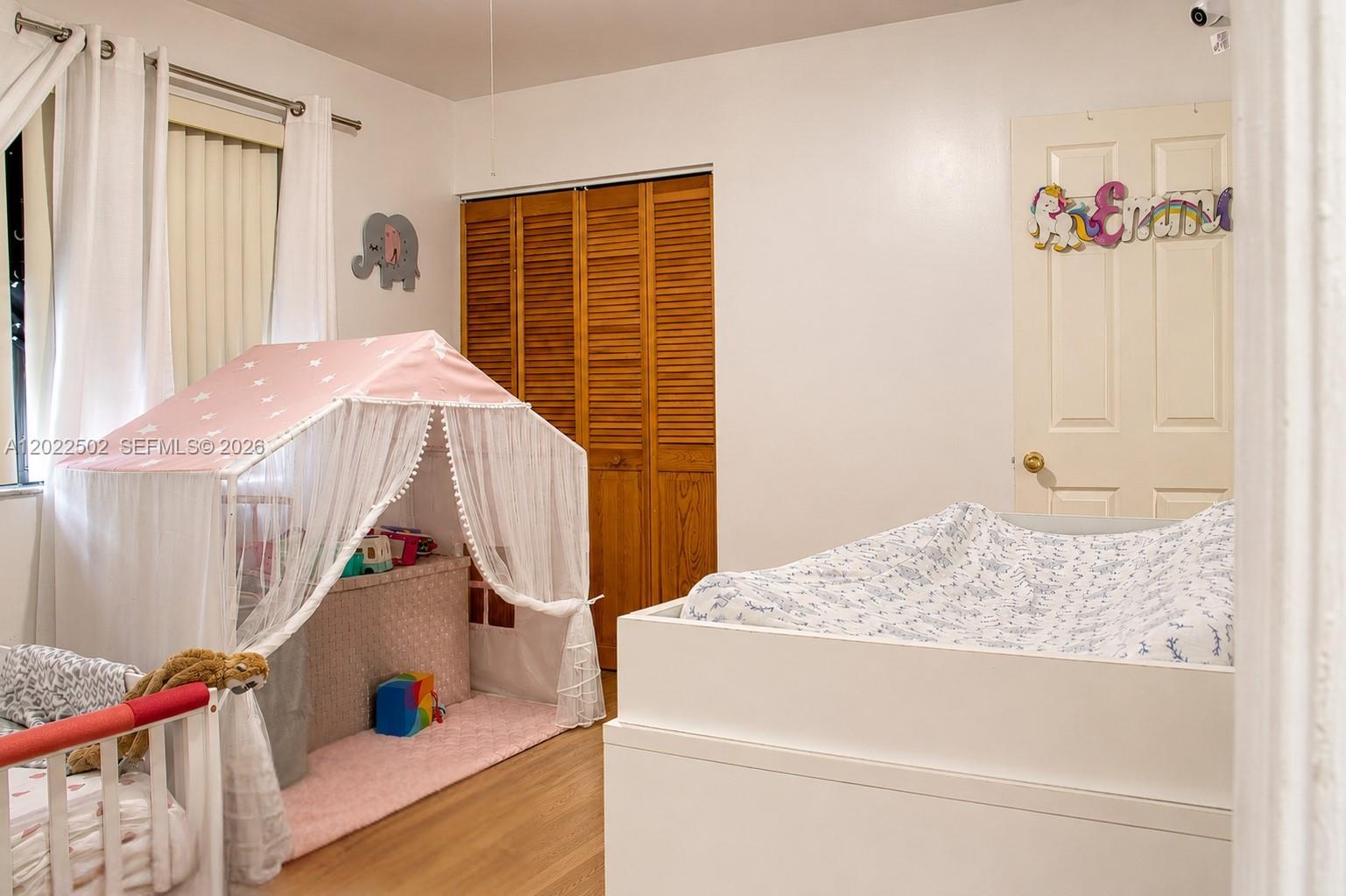 9880 Hammocks Boulevard