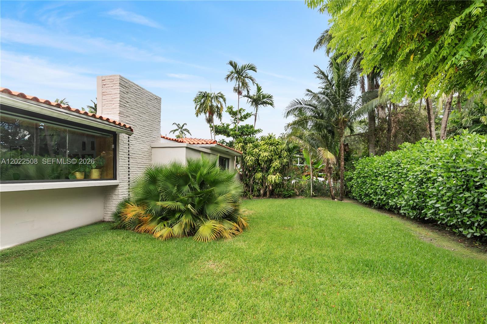 1141 NE 90th Street