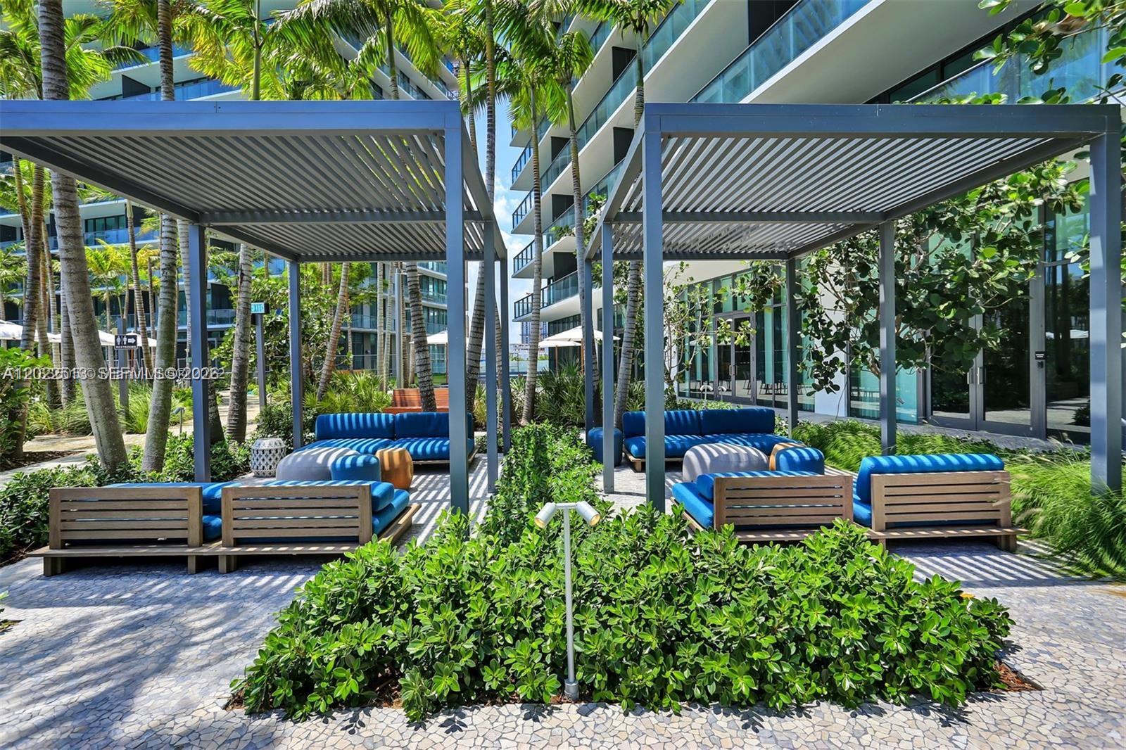 650 NE 32nd Street