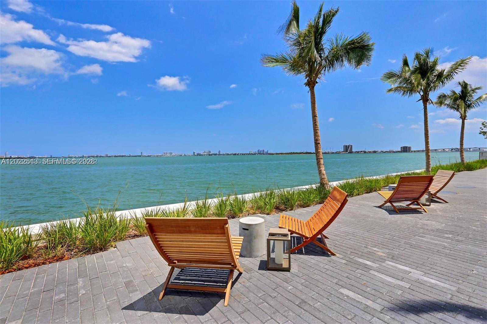 650 NE 32nd Street