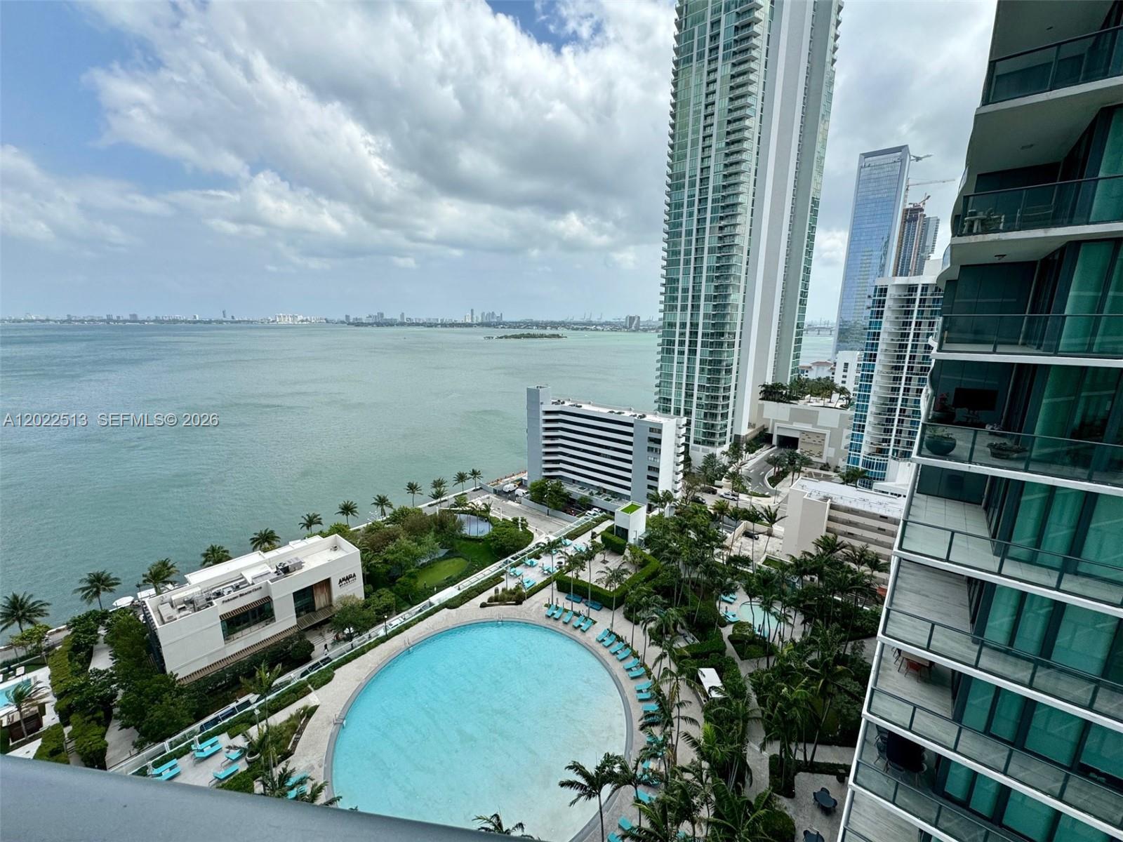 650 NE 32nd Street