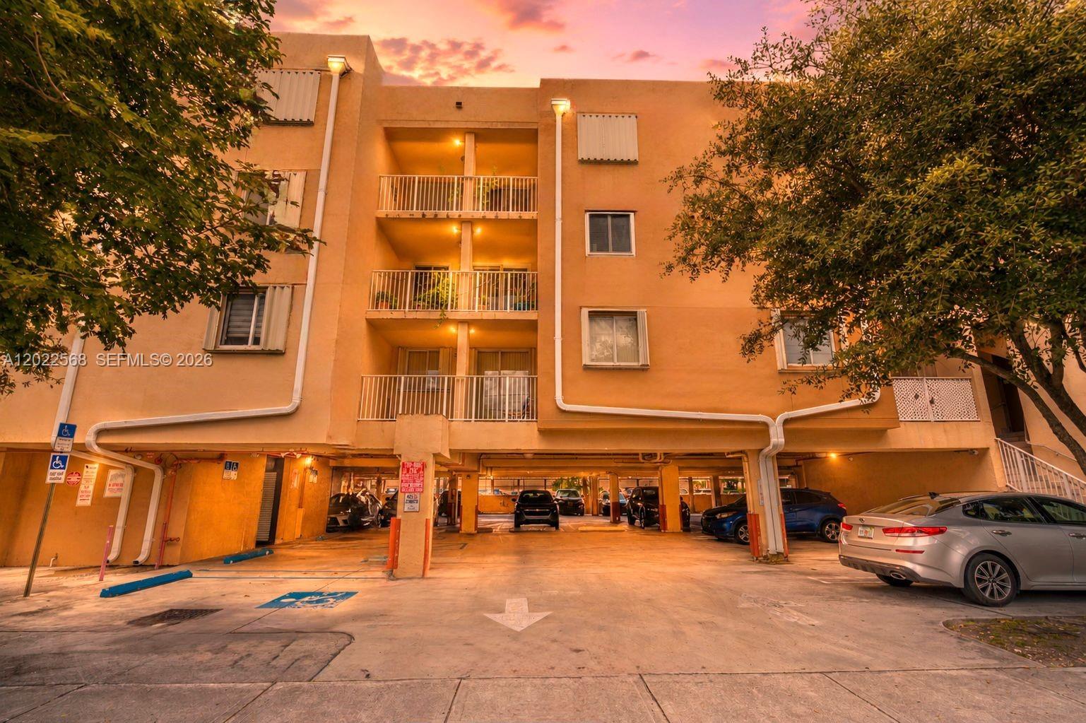 814 NW 36th Avenue