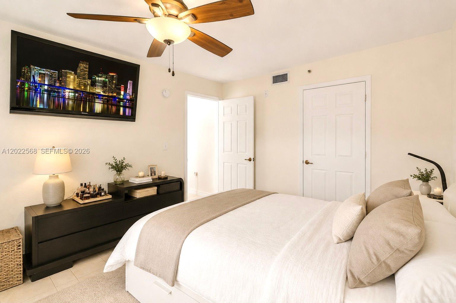 814 NW 36th Avenue