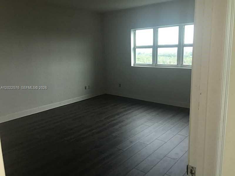 14951 Royal Oaks Lane