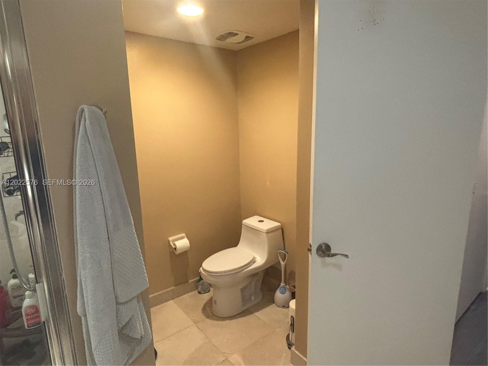 14951 Royal Oaks Lane