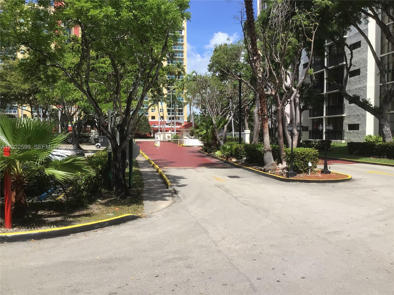 17021 N Bay Road