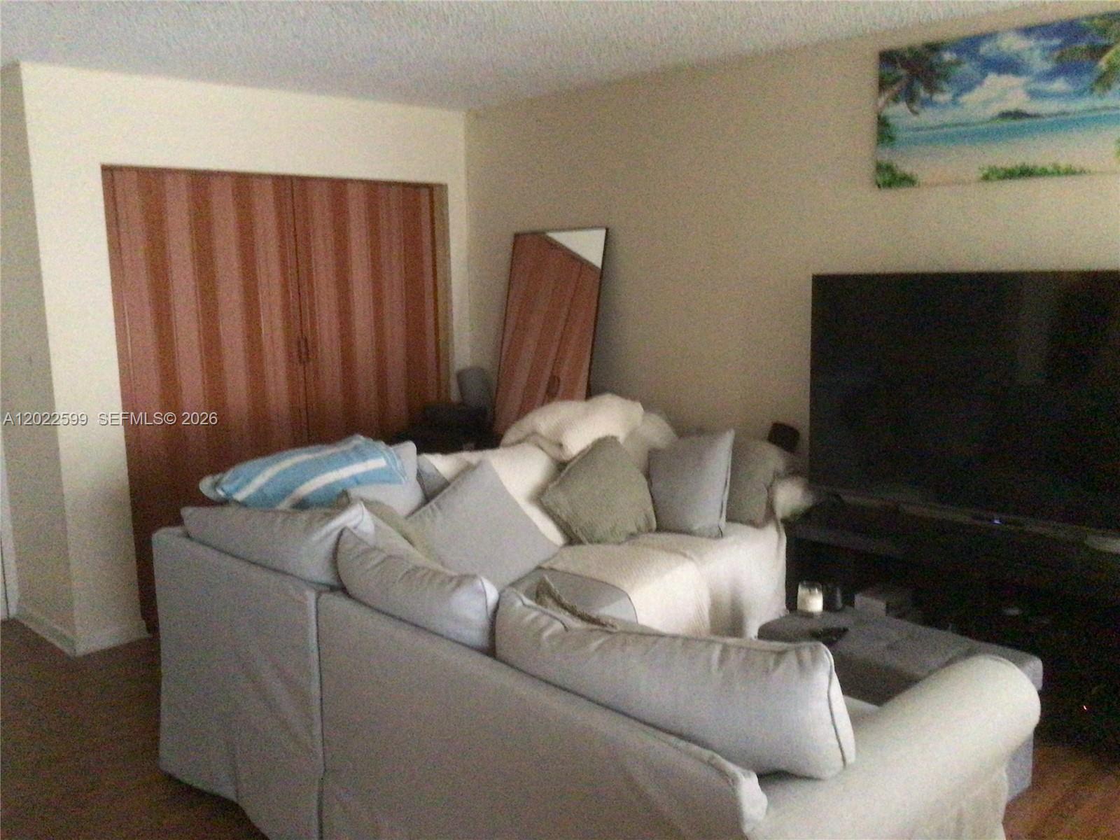17021 N Bay Road