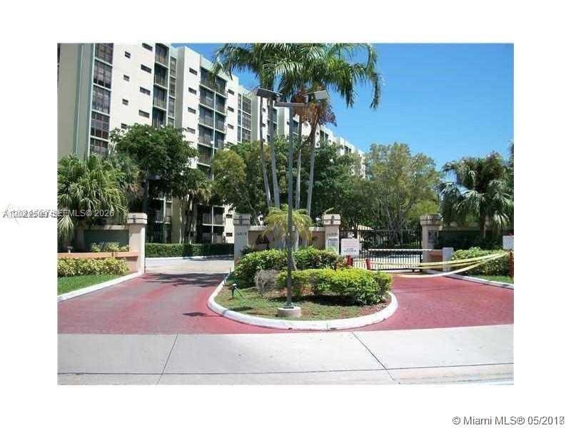 17021 N Bay Road