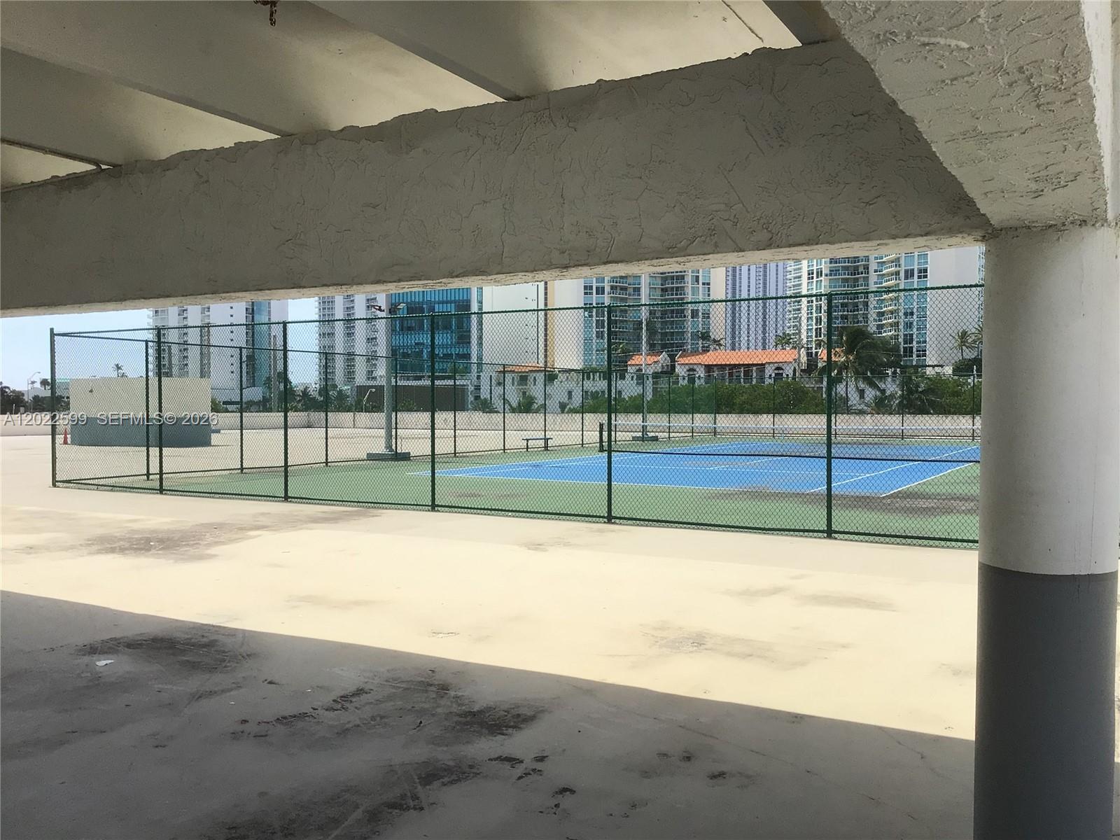 17021 N Bay Road