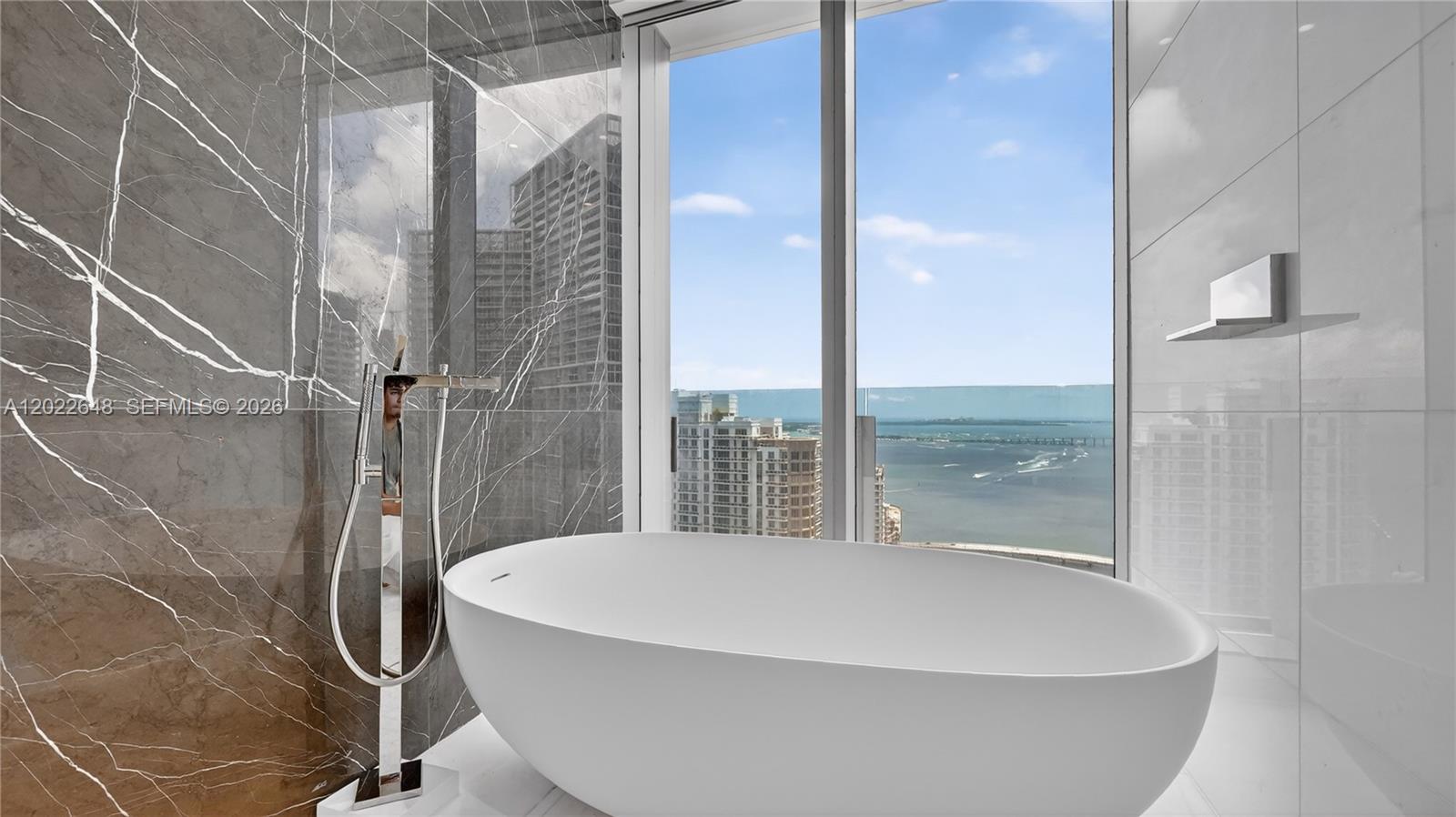 300 Biscayne Blvd Way