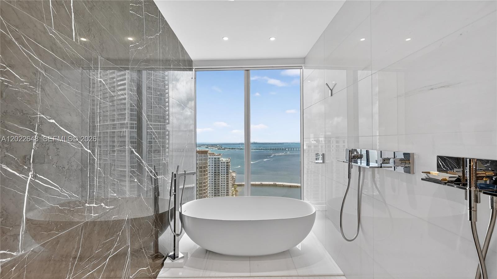 300 Biscayne Blvd Way