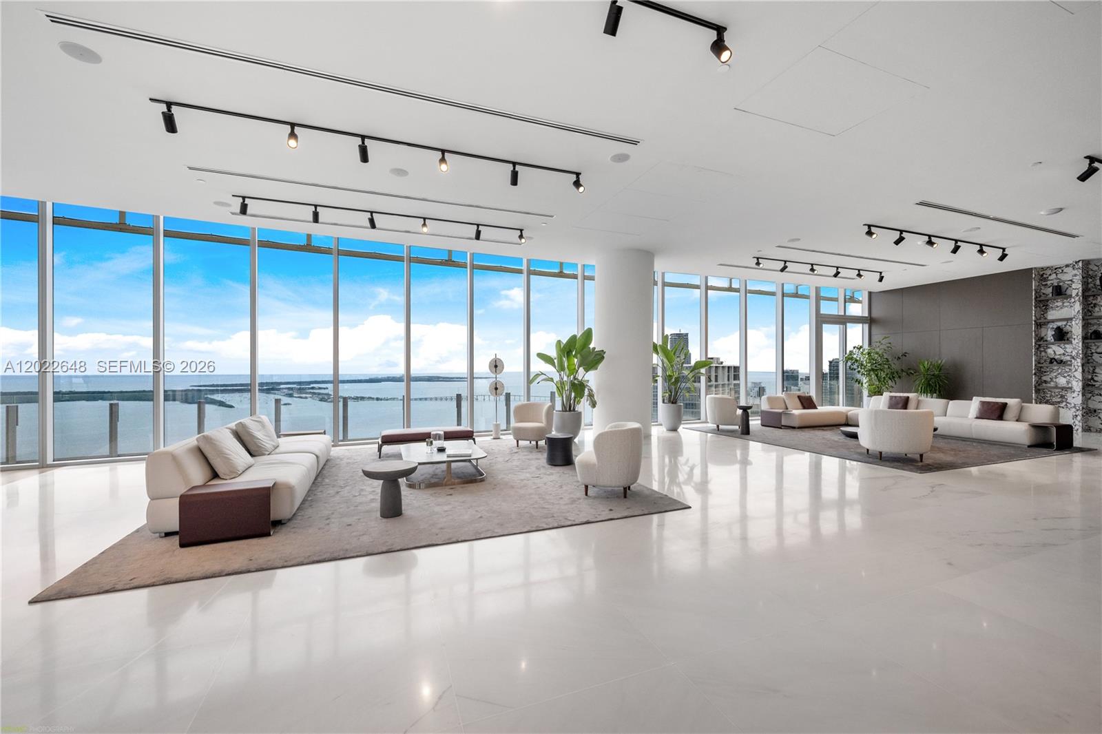 300 Biscayne Blvd Way