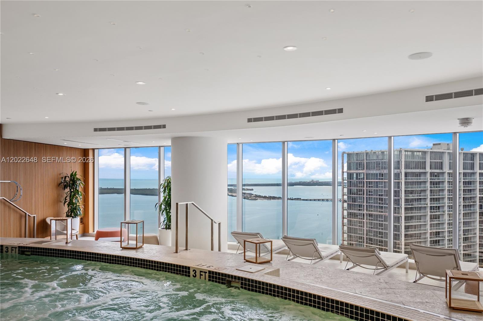 300 Biscayne Blvd Way