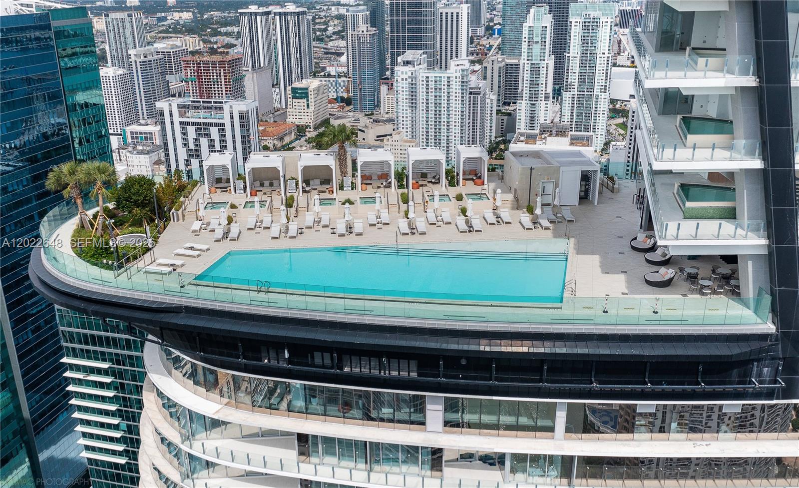 300 Biscayne Blvd Way