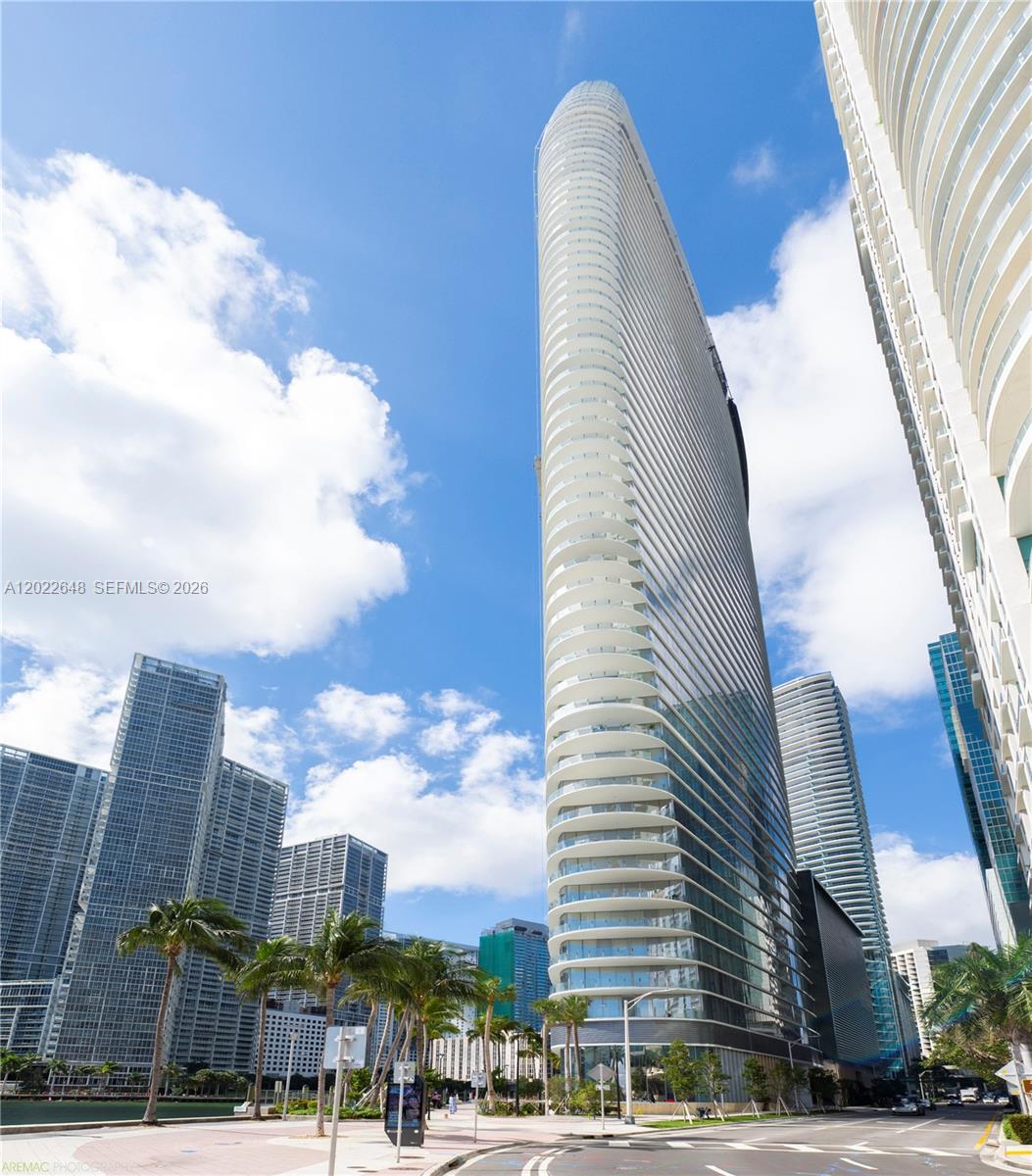 300 Biscayne Blvd Way
