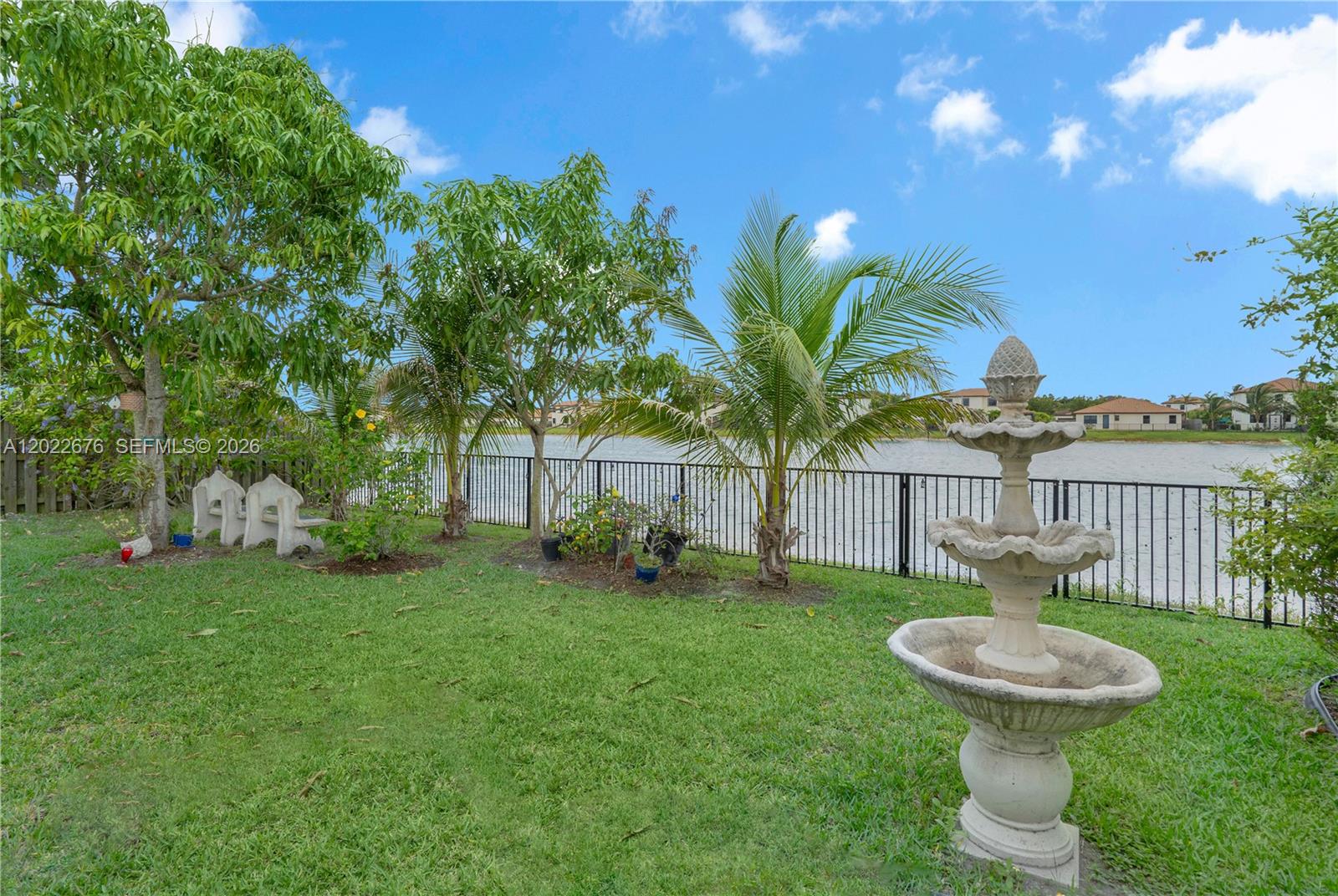 2484 SE 1st Street
