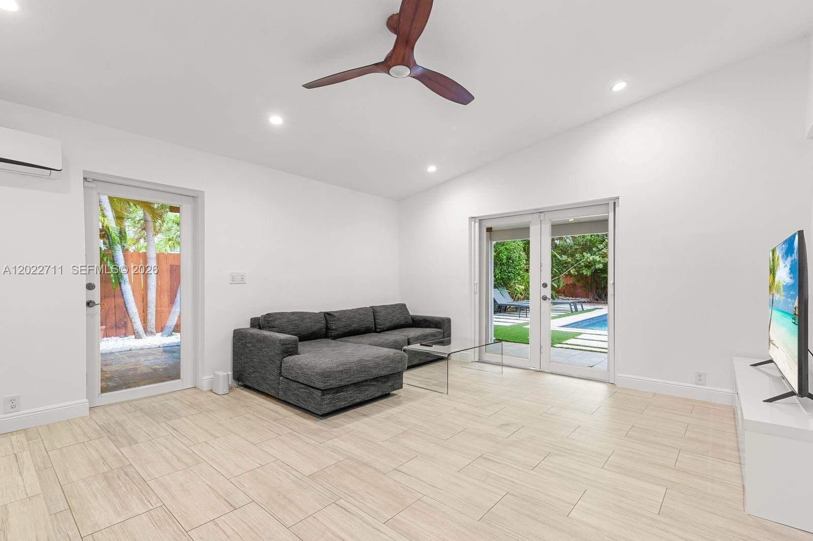 443 NE 71st Street
