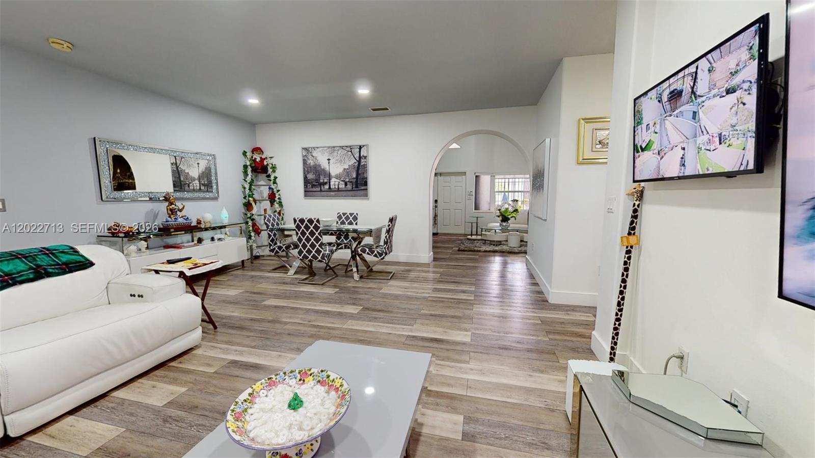 357 W 44th Street