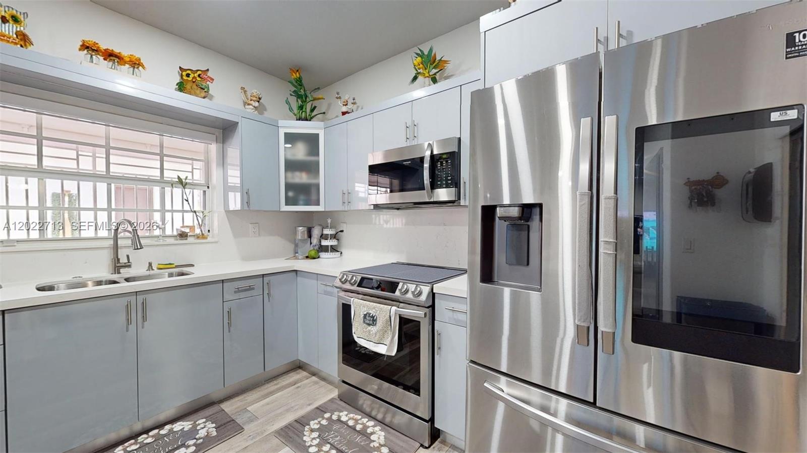 357 W 44th Street
