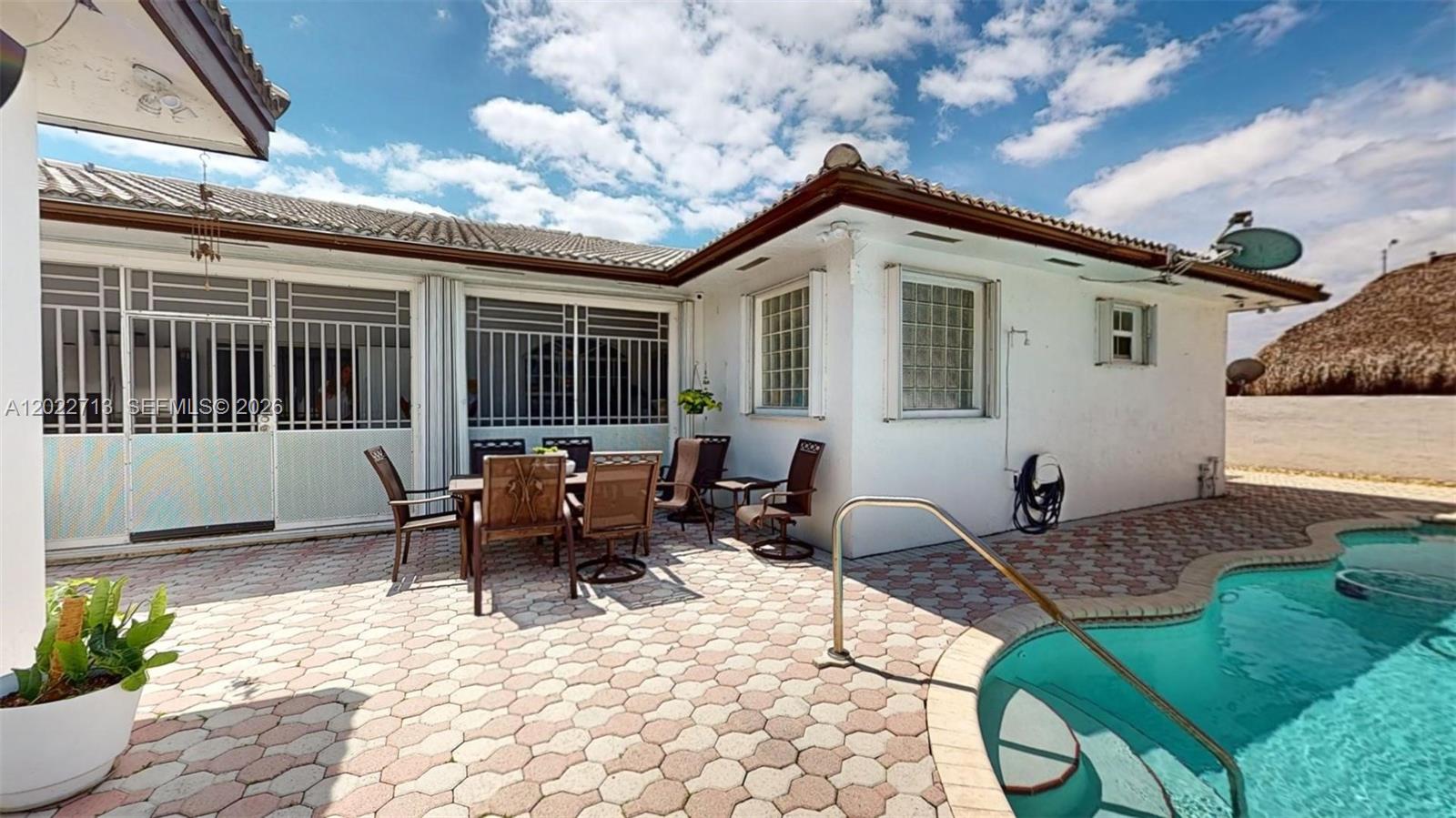 357 W 44th Street