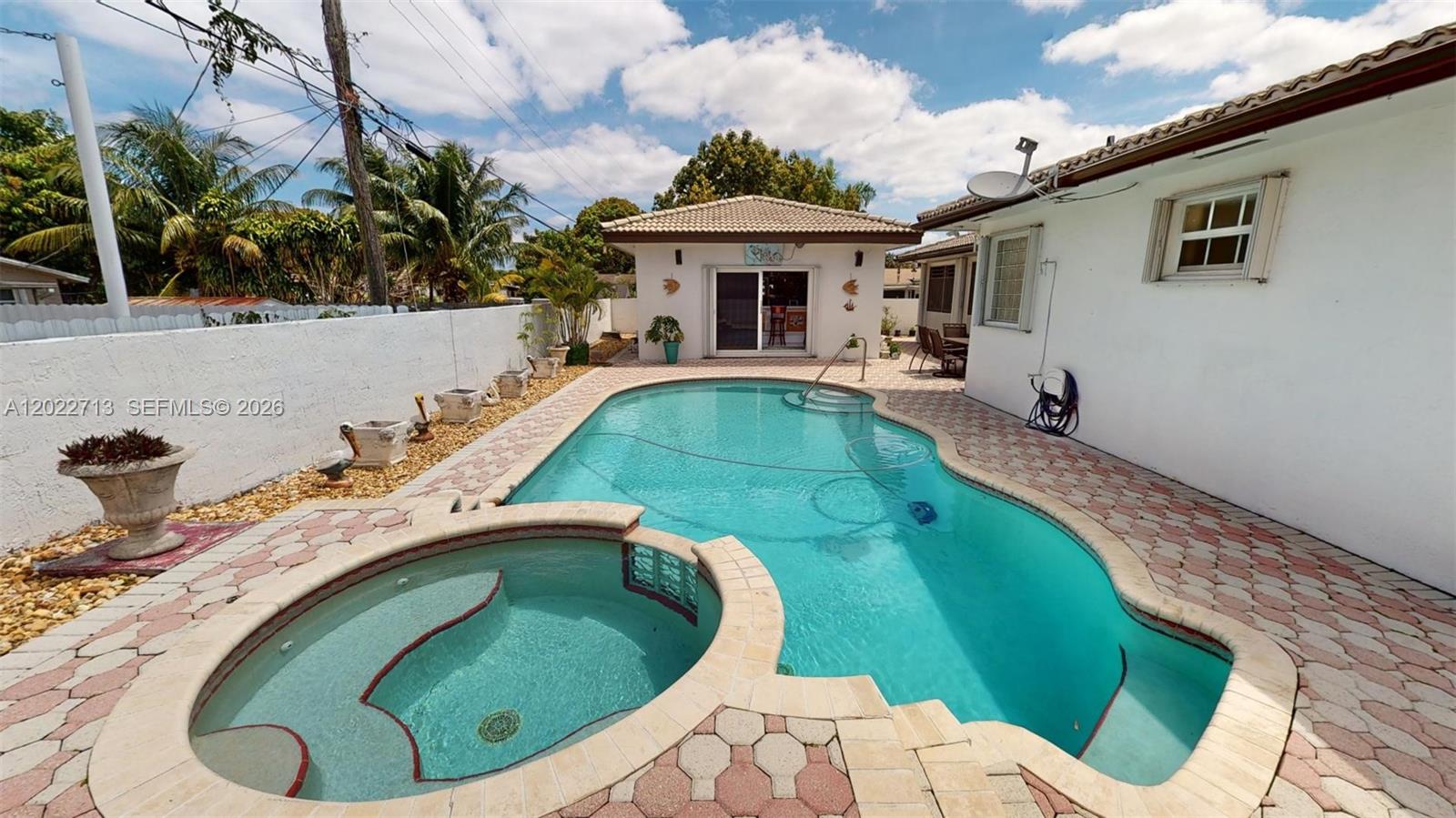 357 W 44th Street
