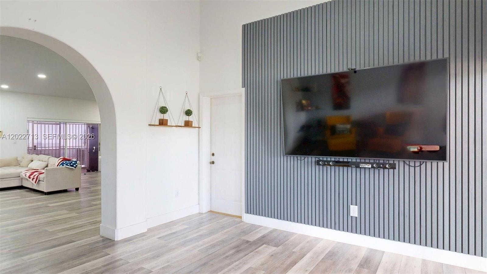 357 W 44th Street