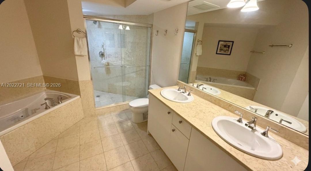 20000 E Country Club Drive