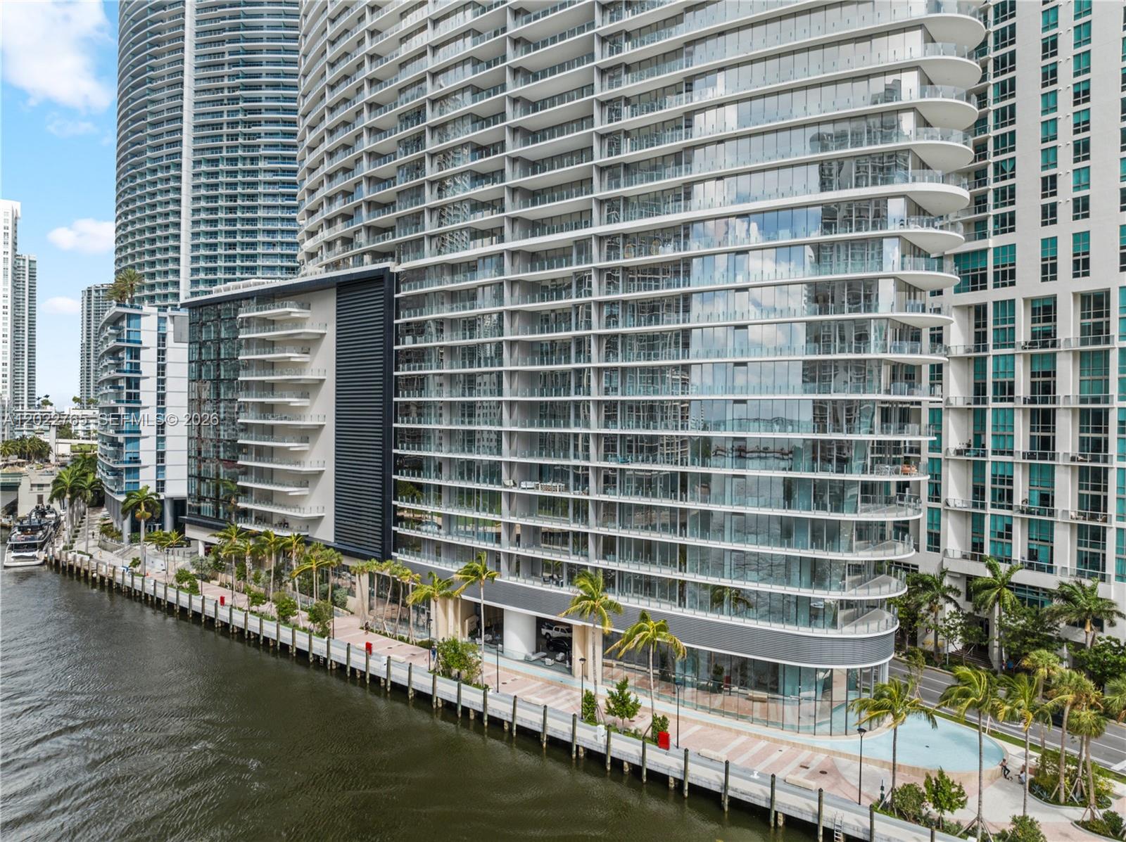 300 Biscayne Blvd Way