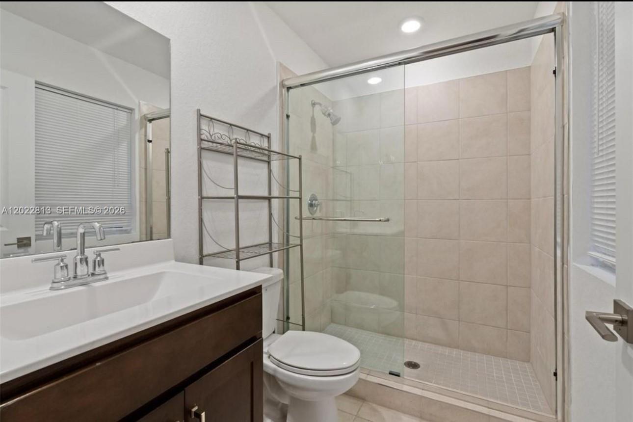 2474 SE 10th Court