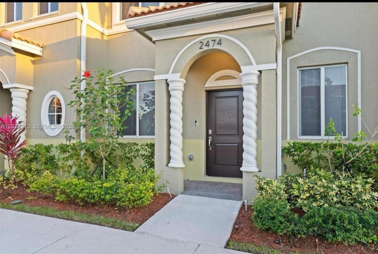 2474 SE 10th Court