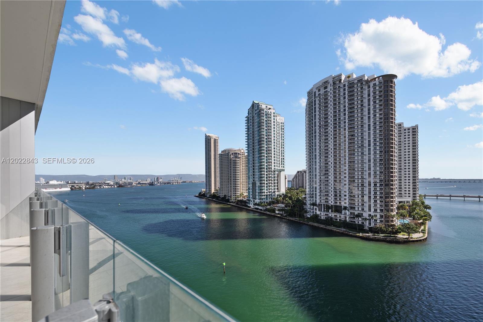 300 Biscayne Blvd Way