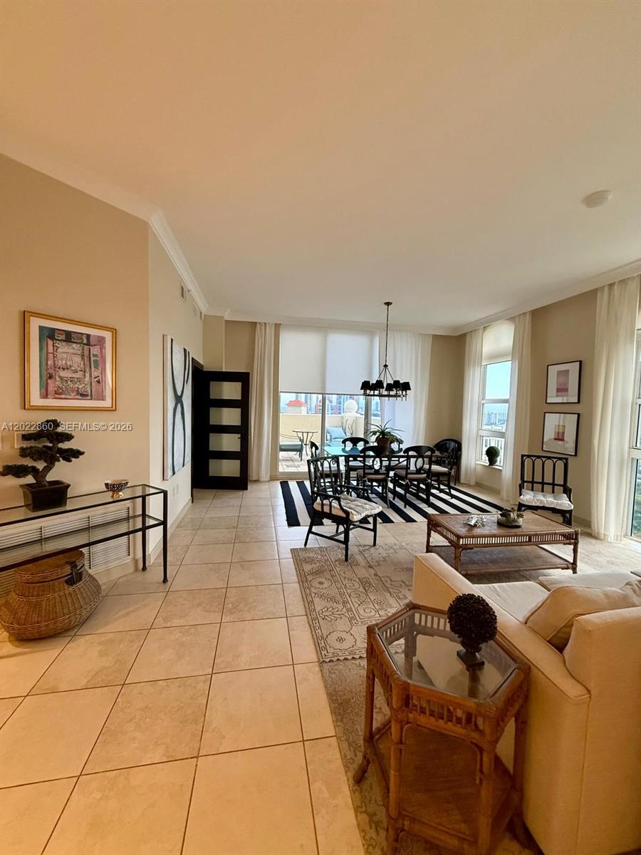 19501 W Country Club Drive