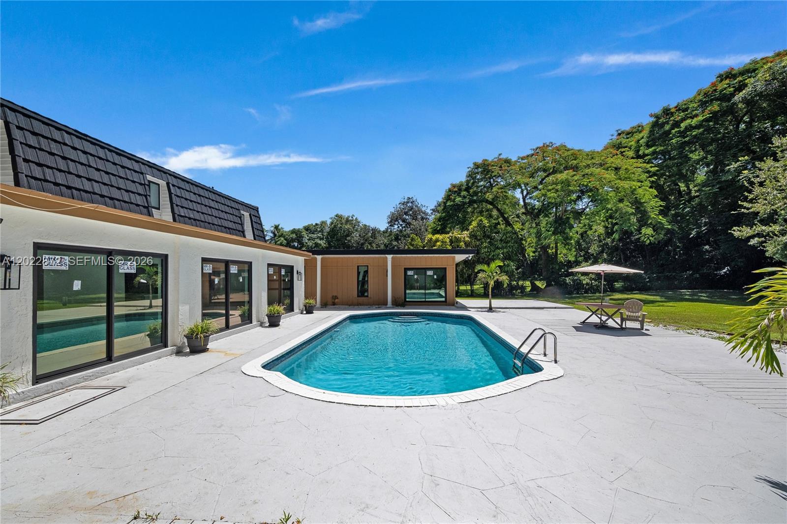 11640 SW 37th Court