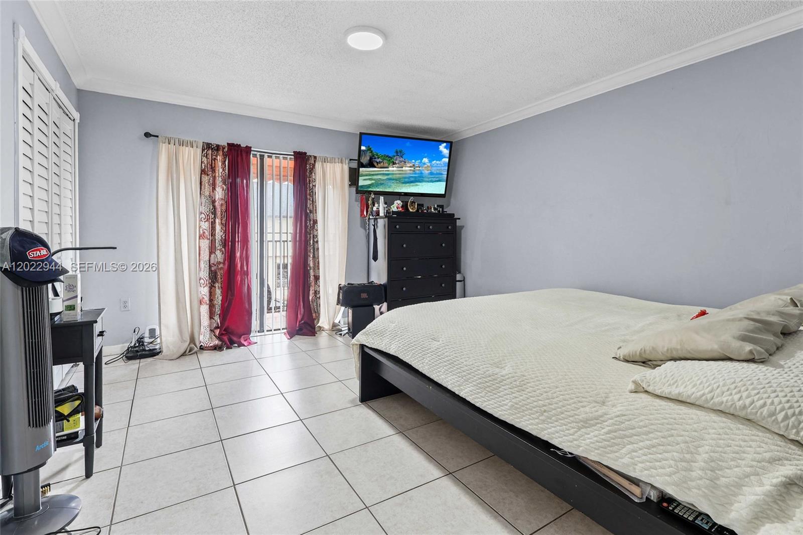 8454 NW 8th Street