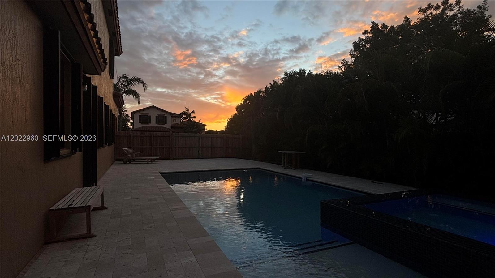 157 NE 25th Avenue
