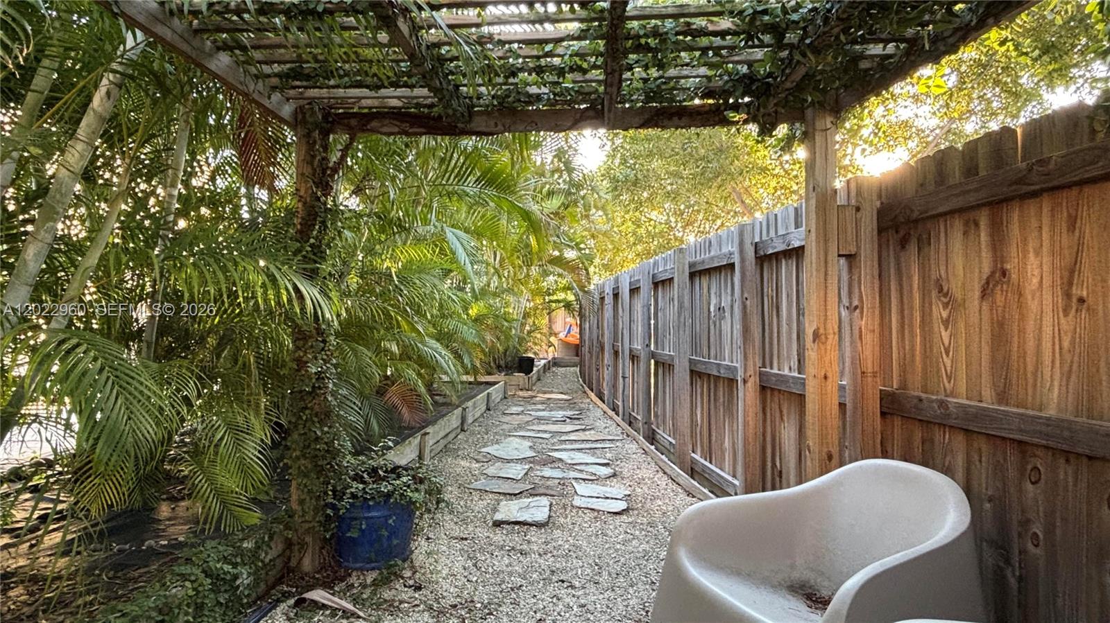 157 NE 25th Avenue