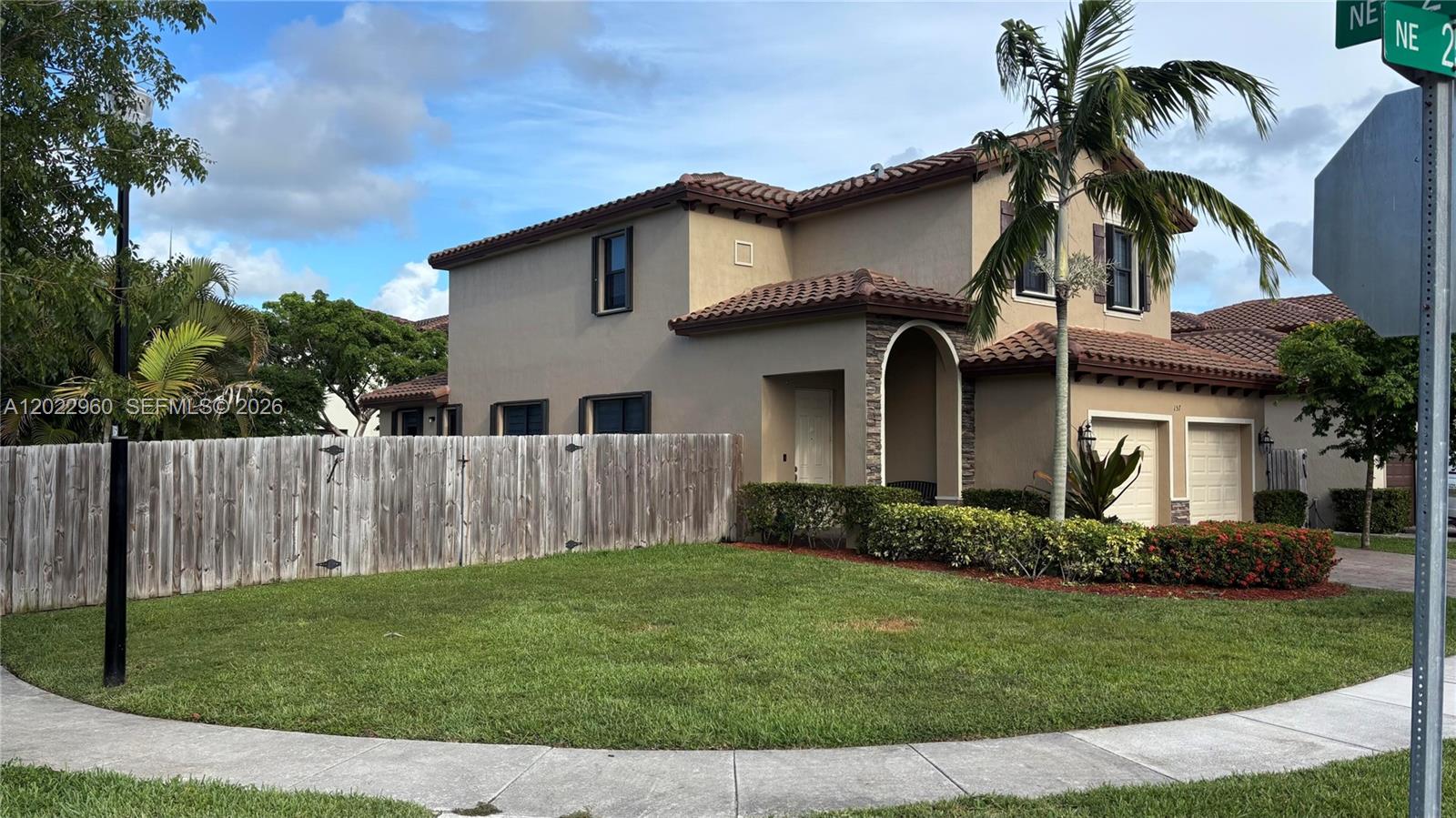 157 NE 25th Avenue