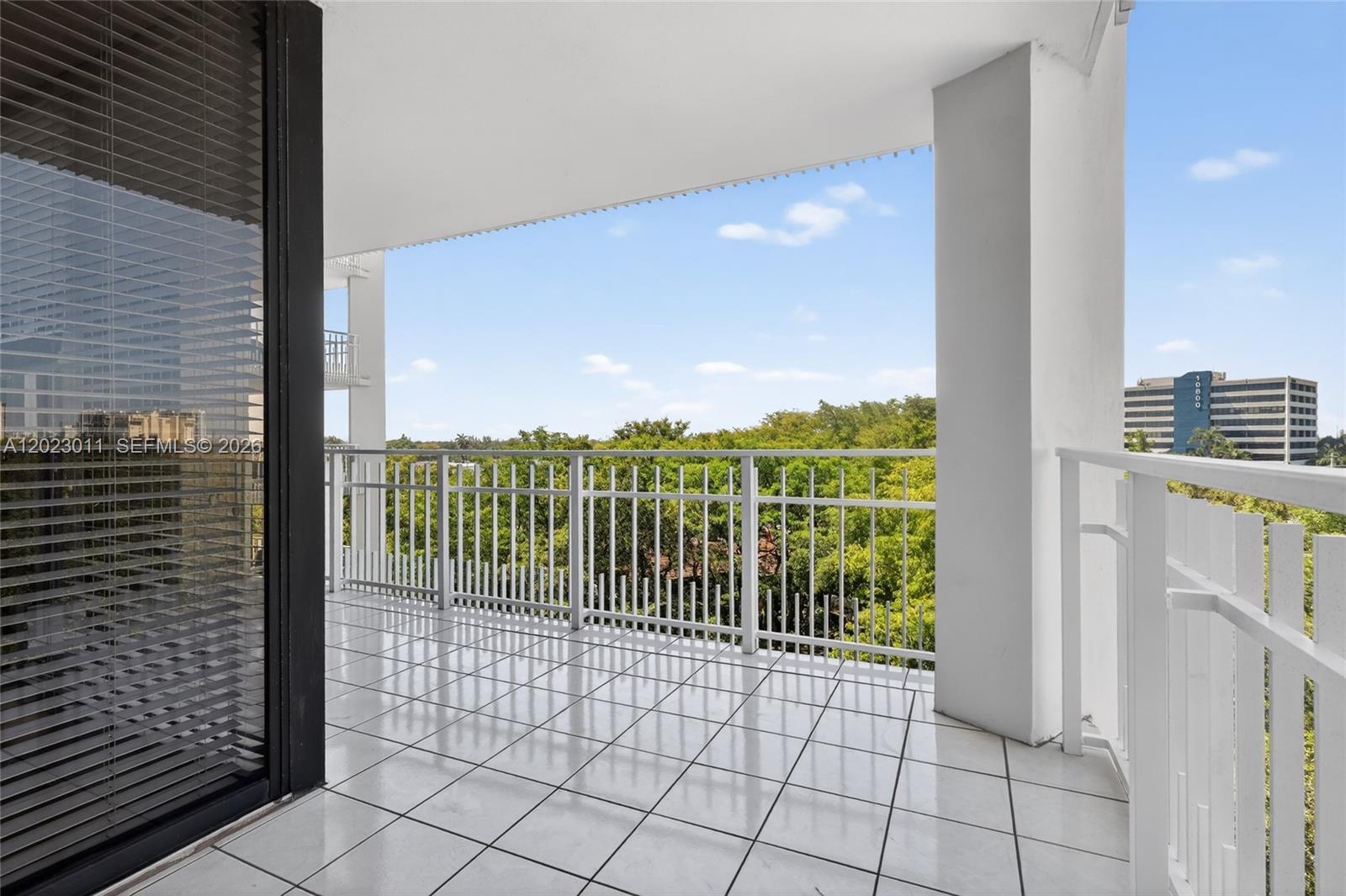 2000 Towerside Terrace