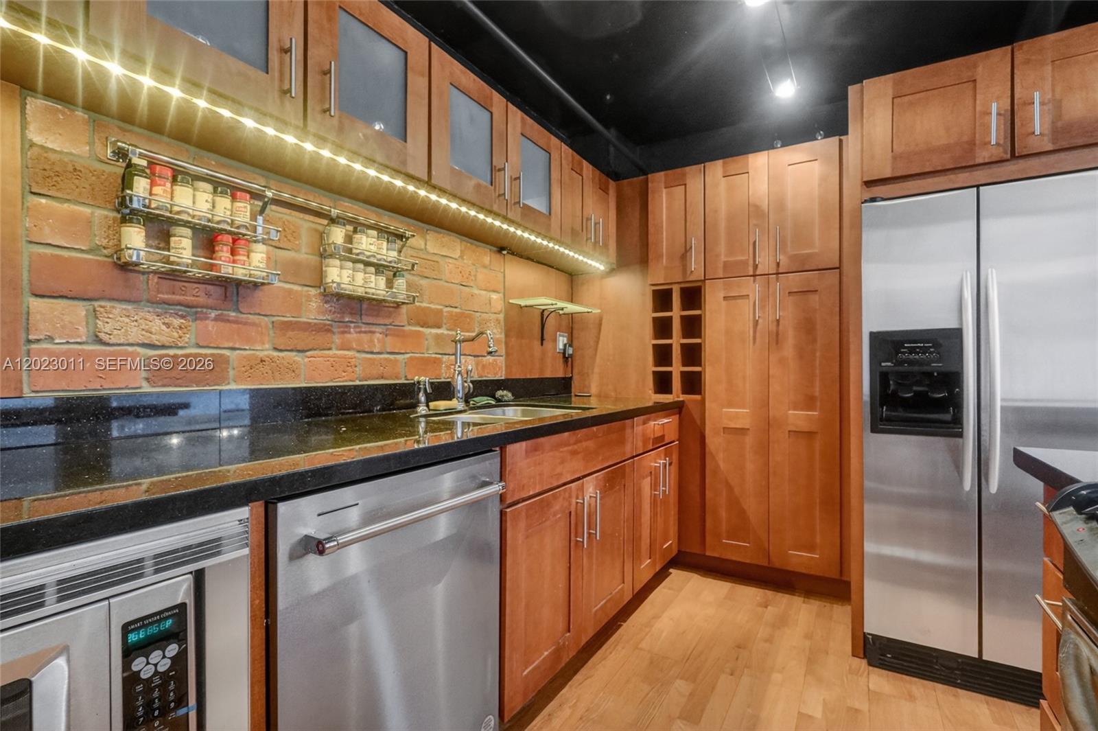 2000 Towerside Terrace