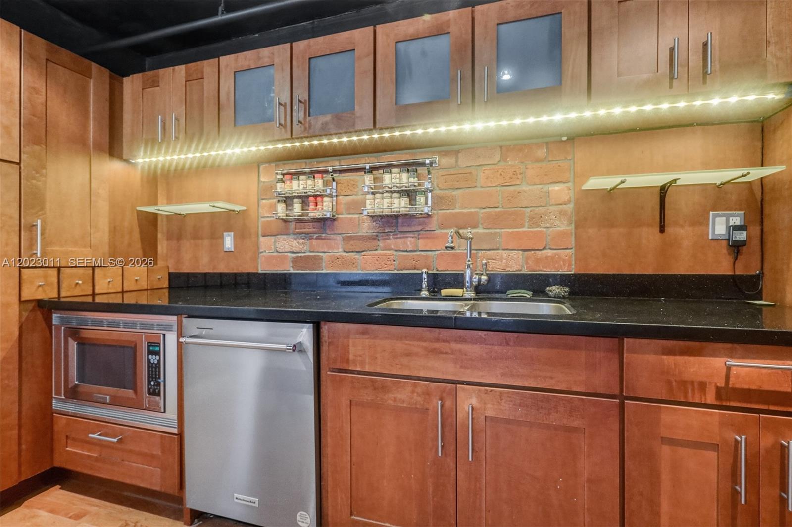 2000 Towerside Terrace