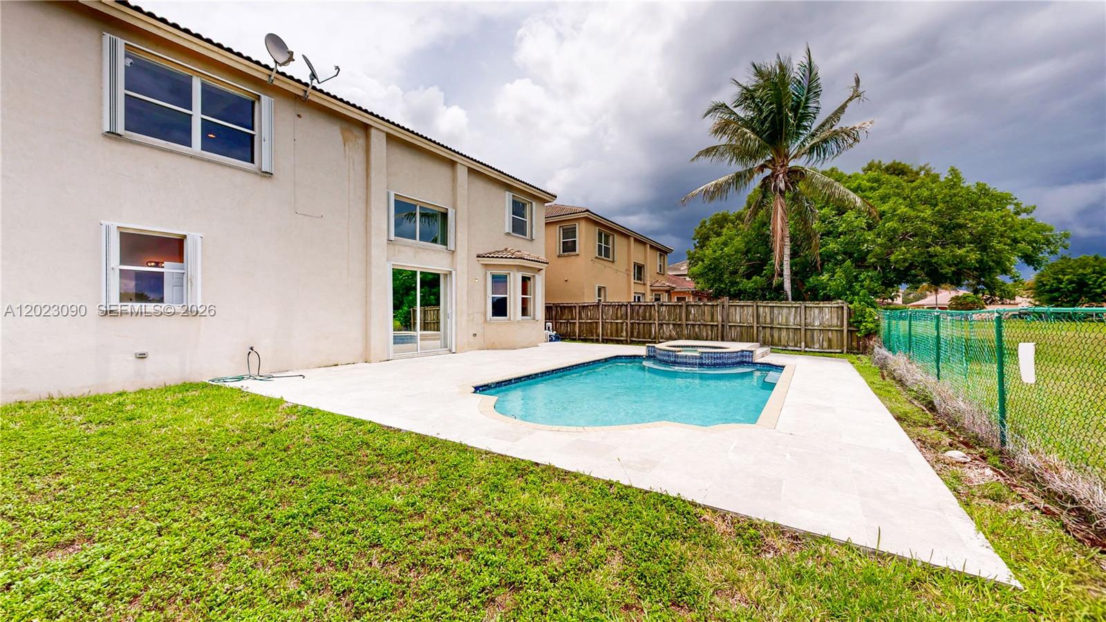 1730 SE 20th Terrace