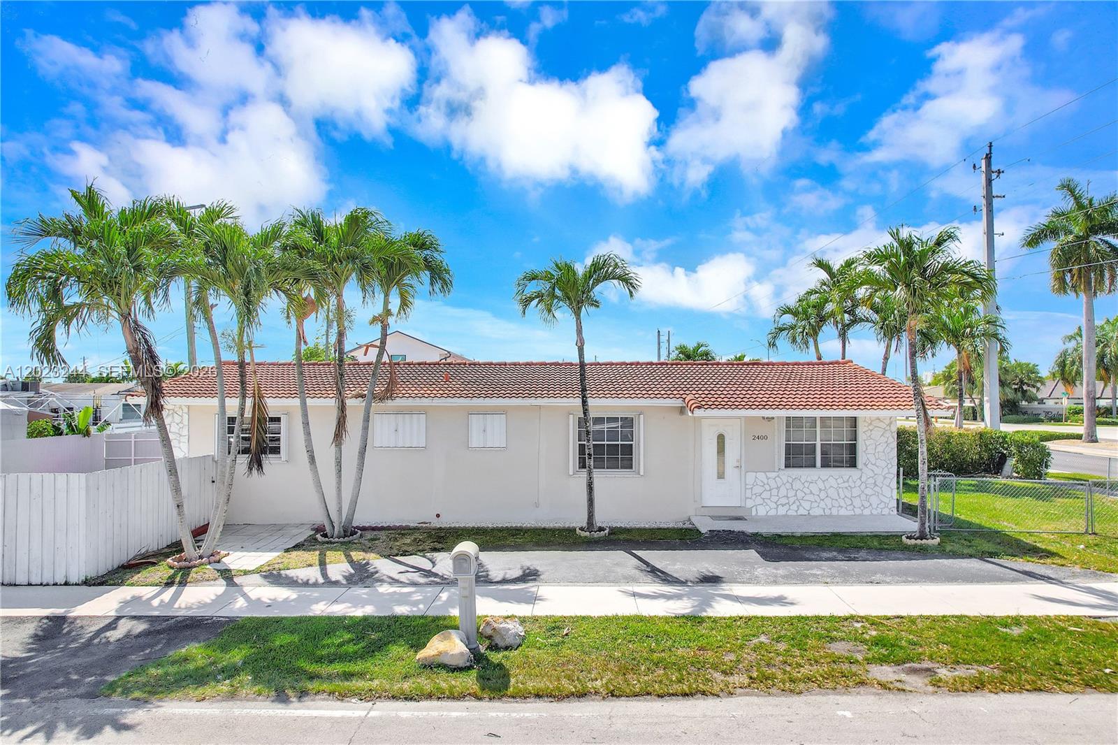 2400 SW 103rd Court
