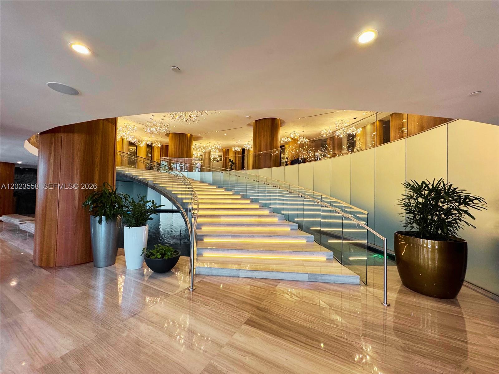 488 NE 18th Street