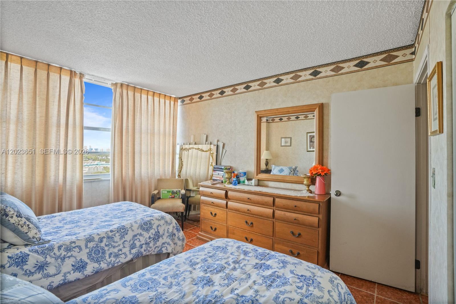 1351 NE Miami Gardens Drive