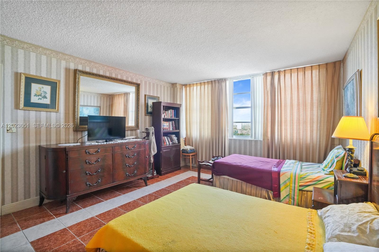 1351 NE Miami Gardens Drive
