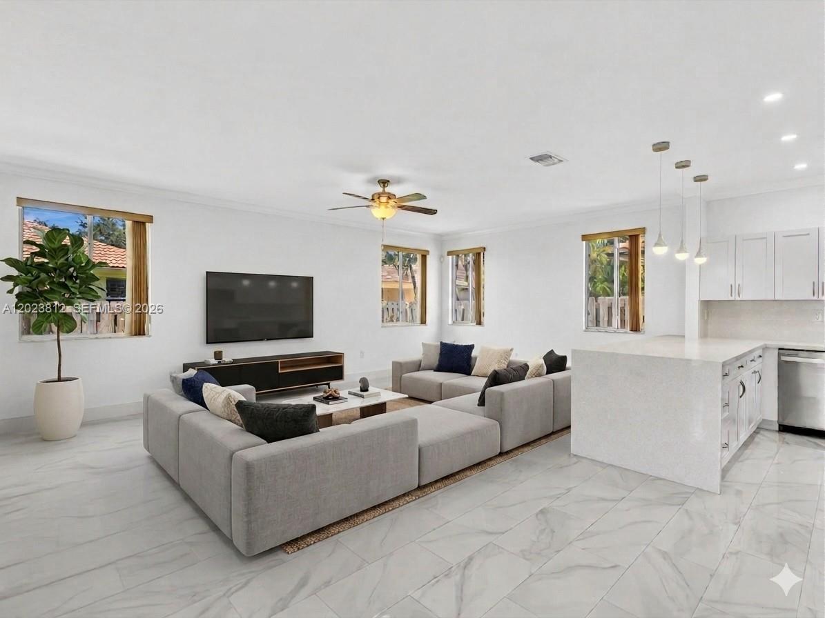 2864 SW 138th Path
