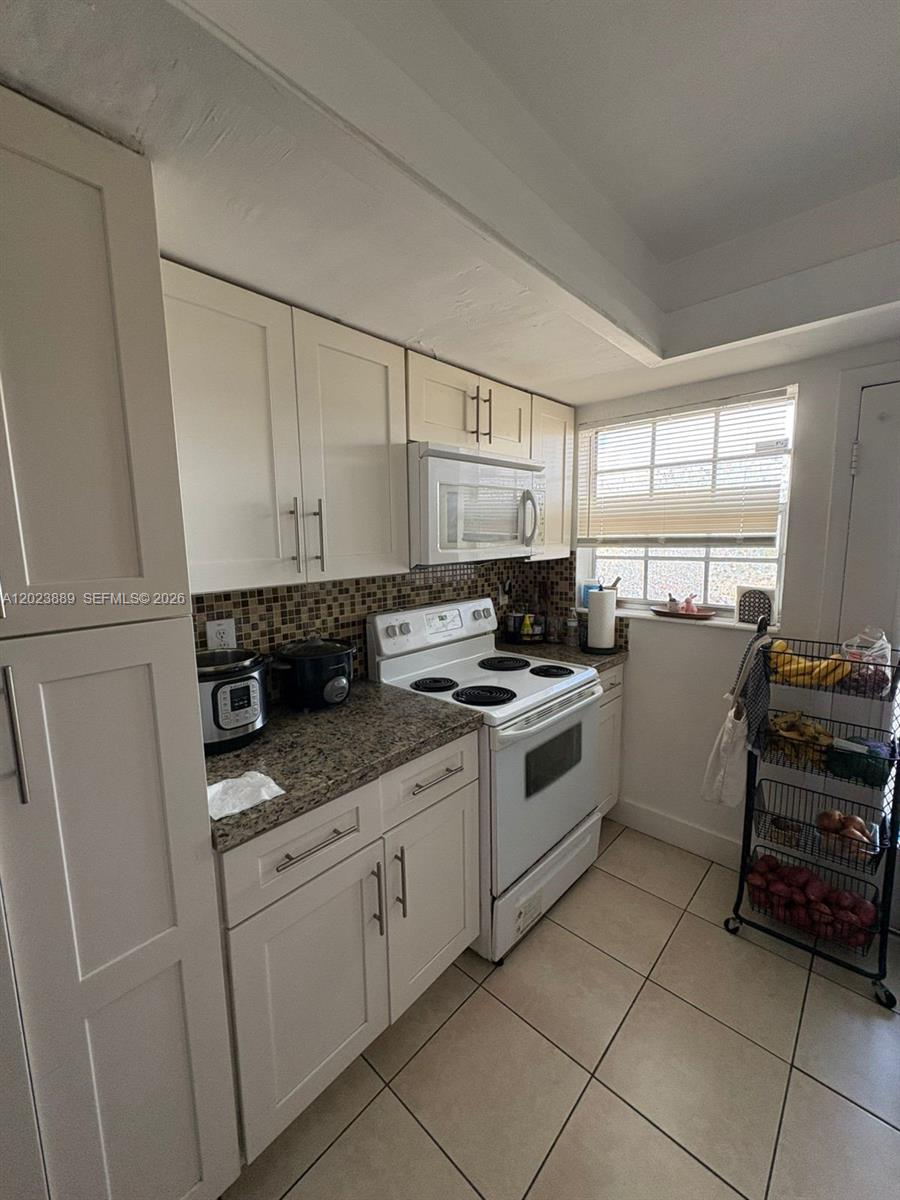 11840 NE 19th Drive