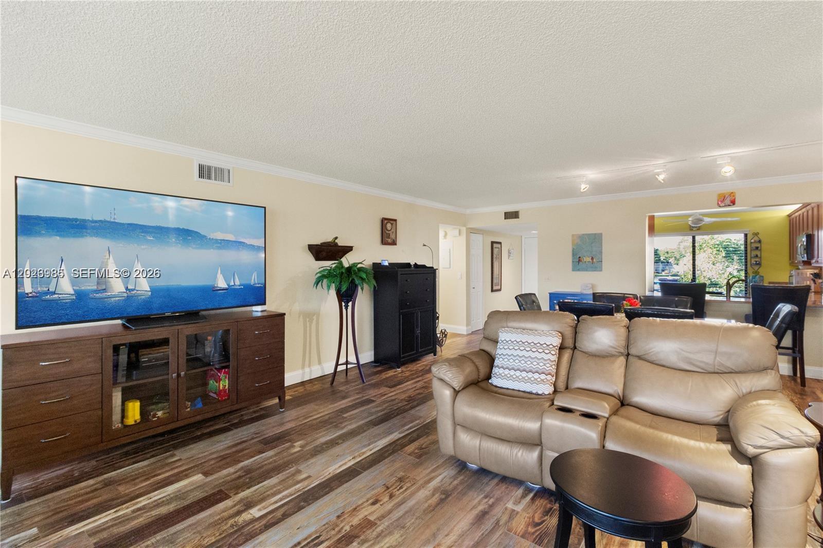 5519 Fairway Park Drive